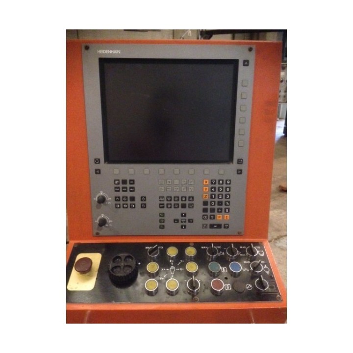 FRESADORA CNC HEIDENHAIN
