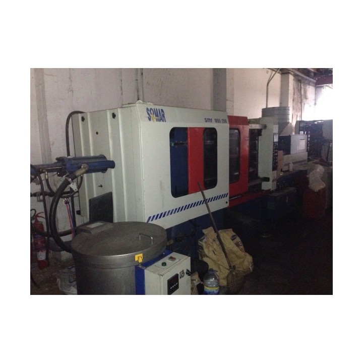 INYECTORA DE PLASTICO SOMAR