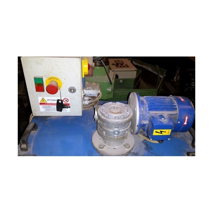 MEZCLADOR DE PLASTICO