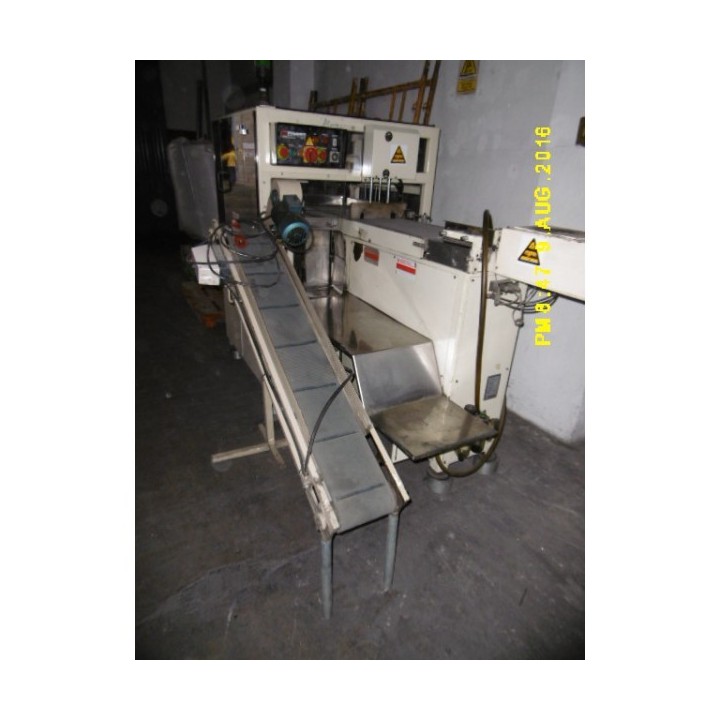 Máquina empaquetadora (marca Guill) y agrupadora (Marca Prolec) con autómata