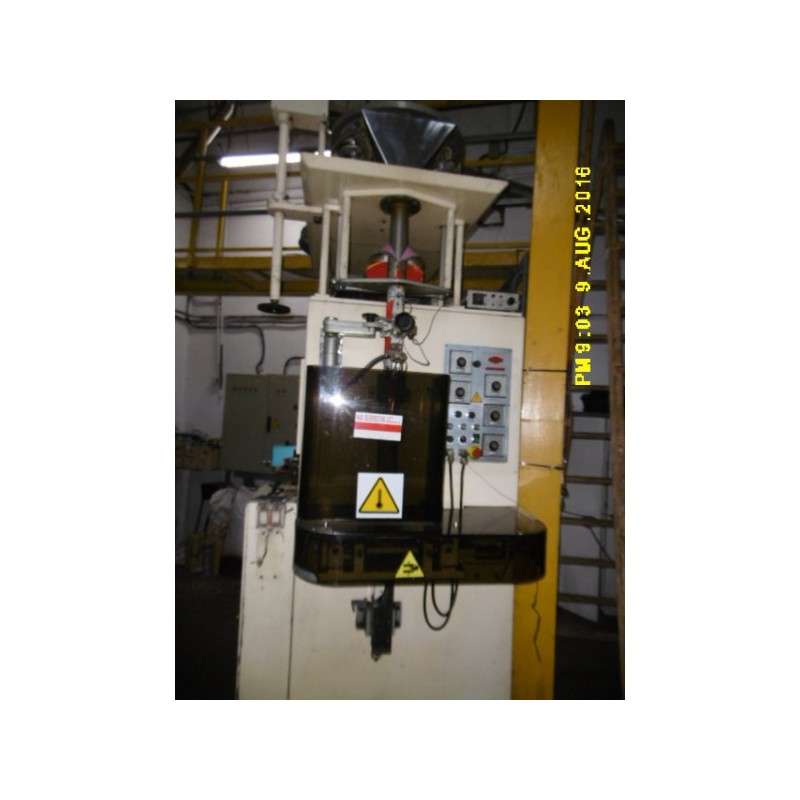 Máquina empaquetadora (marca Guill) y agrupadora (Marca Prolec) con autómata