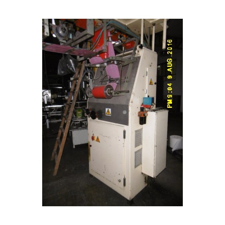 Máquina empaquetadora (marca Guill) y agrupadora (Marca Prolec) con autómata