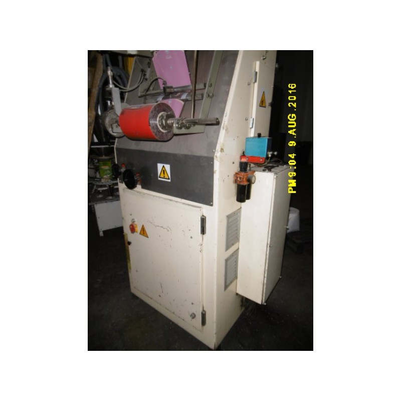 Máquina empaquetadora (marca Guill) y agrupadora (Marca Prolec) con autómata