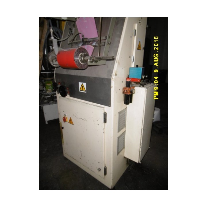 Máquina empaquetadora (marca Guill) y agrupadora (Marca Prolec) con autómata