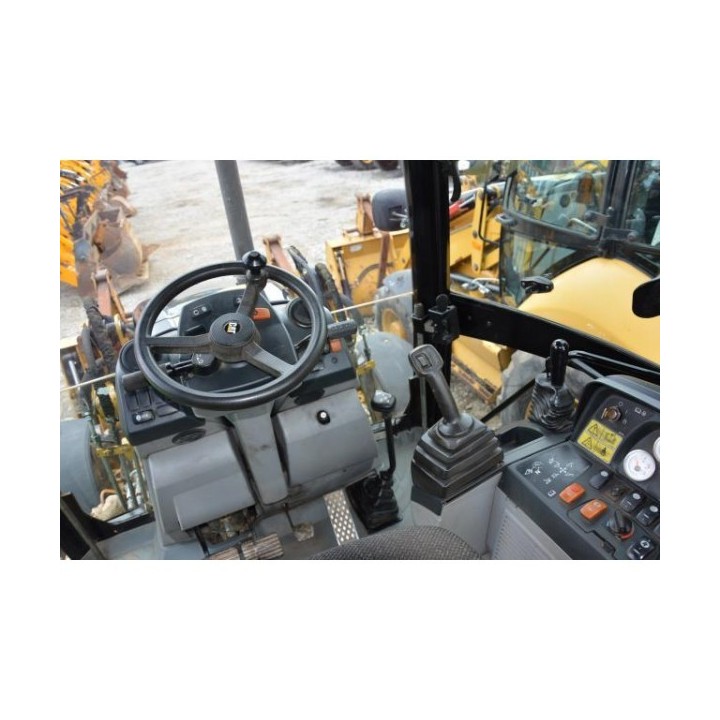 retro excavadora Caterpillar 432E 2008