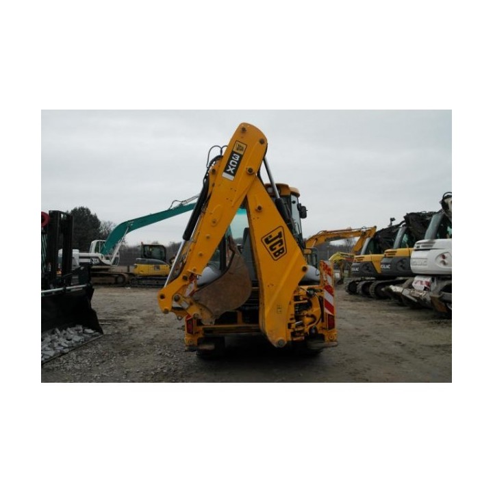 retro excavadora JCB 3CX 2010