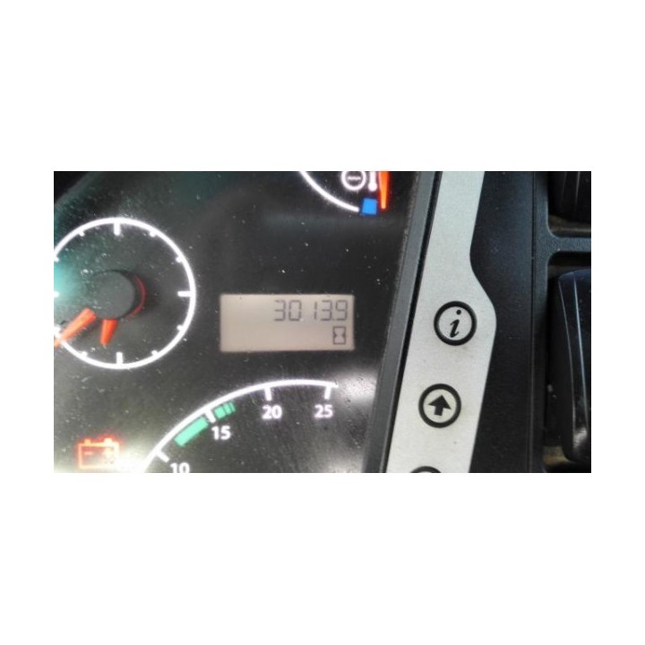 retro excavadora JCB 3CX 2012