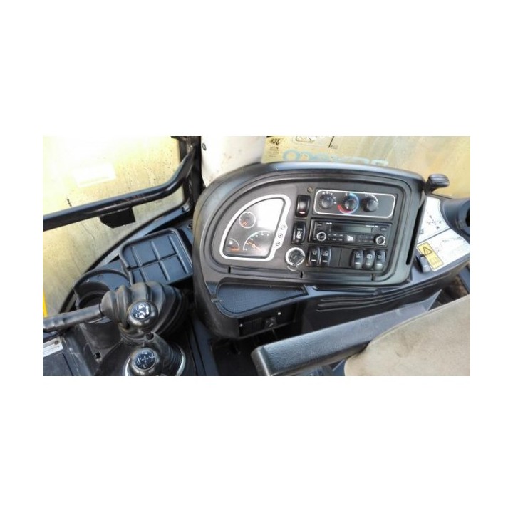 retro excavadora JCB 3CX 2012