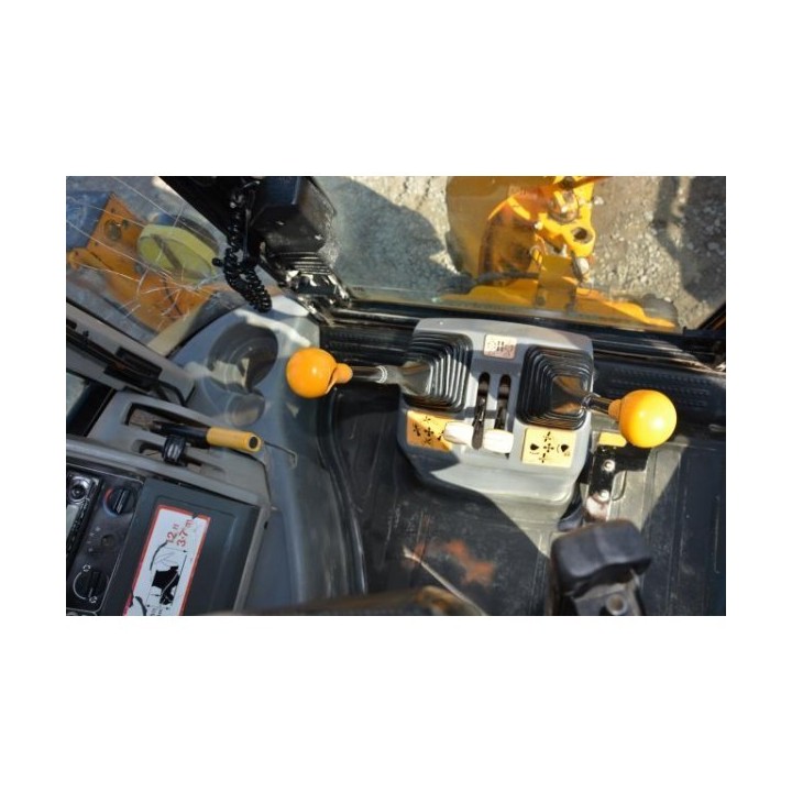 retro excavadora JCB 4CX 2001
