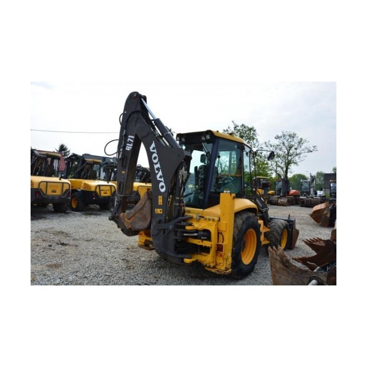 retro excavadora Volvo BL71 2009