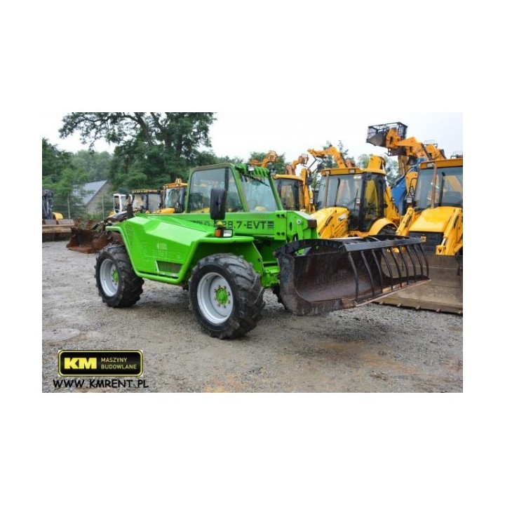 manipulador telescopico Merlo P28. 7 2001