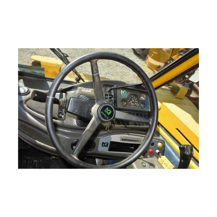 manipulador telescopico Merlo P28. 7 2002