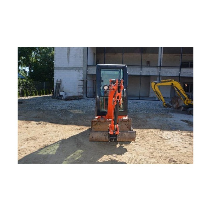 mini excavadora Kubot KX016 2014