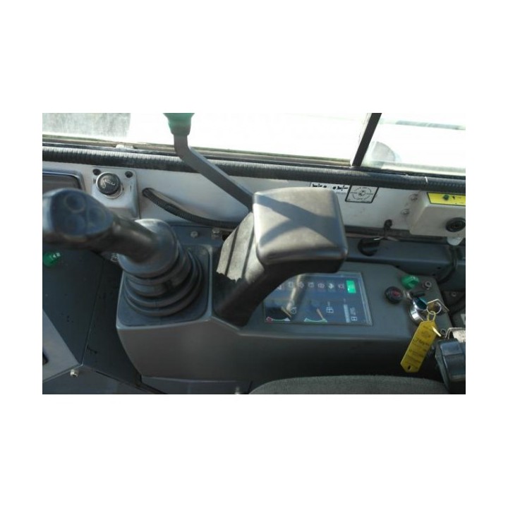 mini excavadora Takeuchi TB80FR 2005