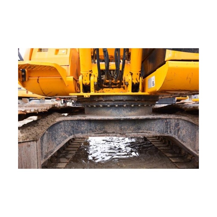 excavadora oruga JCB JS 145 2008