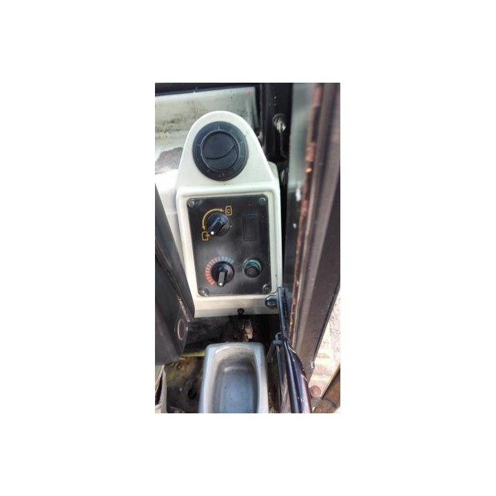 excavadora oruga JCB JS 160 NL 2001