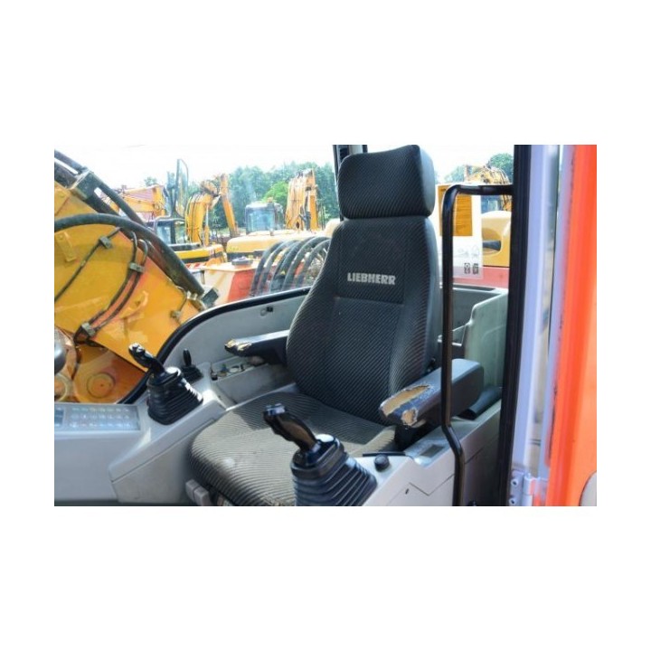 excavadora de ruedas Liebherr A900C 2006