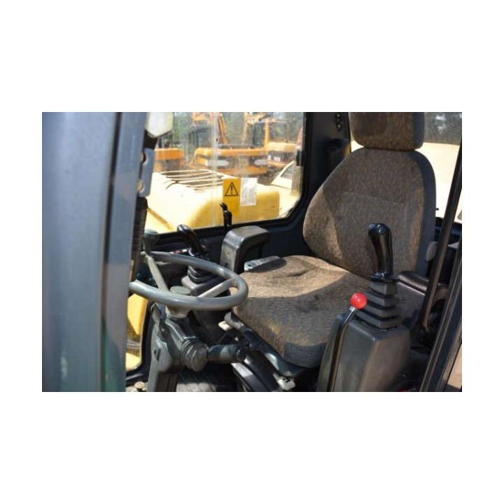 excavadora de ruedas Komatsu PW110R 2007