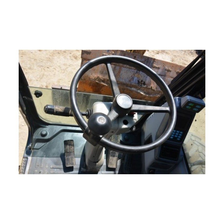 excavadora de ruedas Komatsu PW140 2008