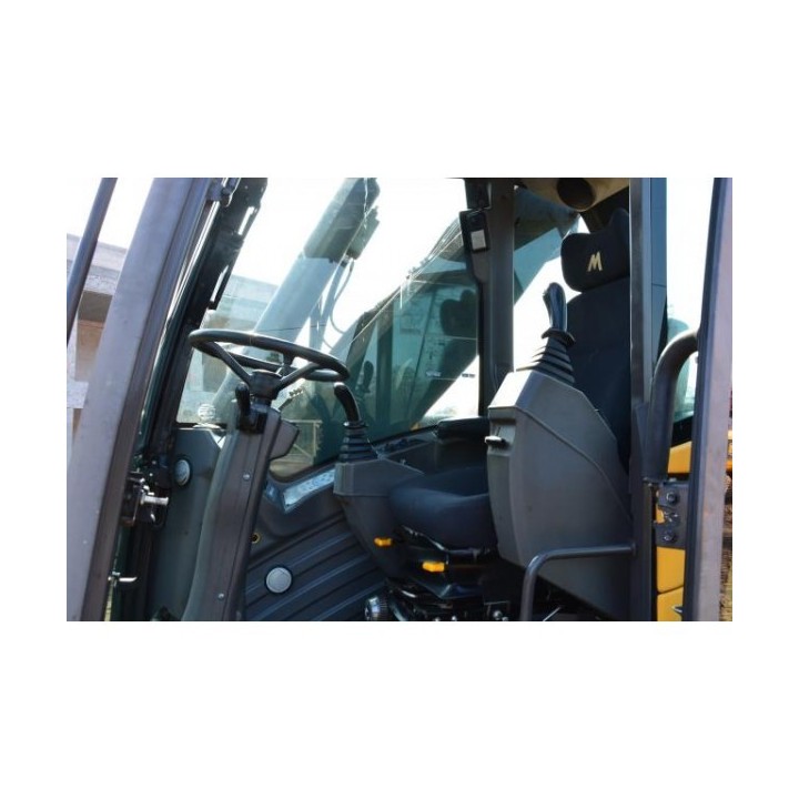 excavadora de ruedas Mecalac 714 MW 2005