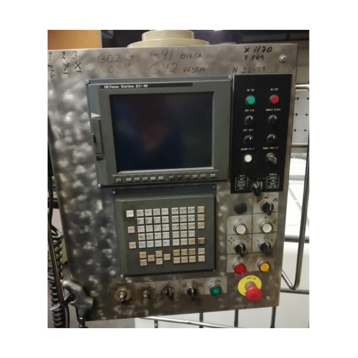Fresadora FQ-400 CNC