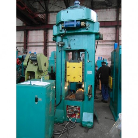 Prentsa-tornilloa FB-1732 - 160 tona