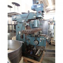 BERICO MILLING MACHINE - Universal milling machines