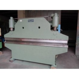 WARCOM 2000X30 PRESS BRAKE