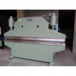 WARCOM 2000X30 PRESS BRAKE - Press brakes