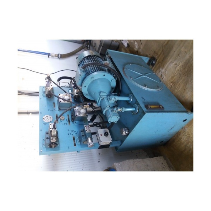 ATEM termoformatrice 30. 20. 8