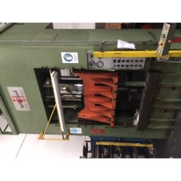 Pressa Gigant 600 ton