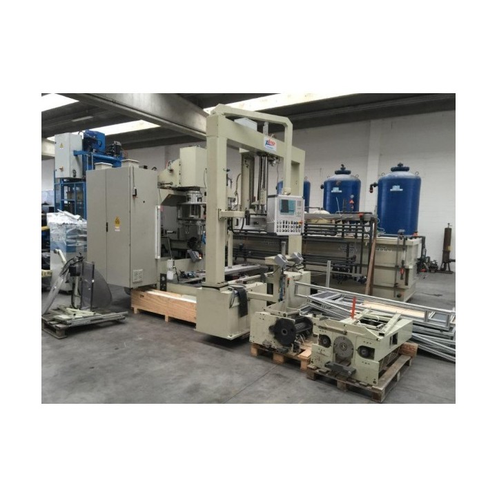 Macchina per lavorazione 