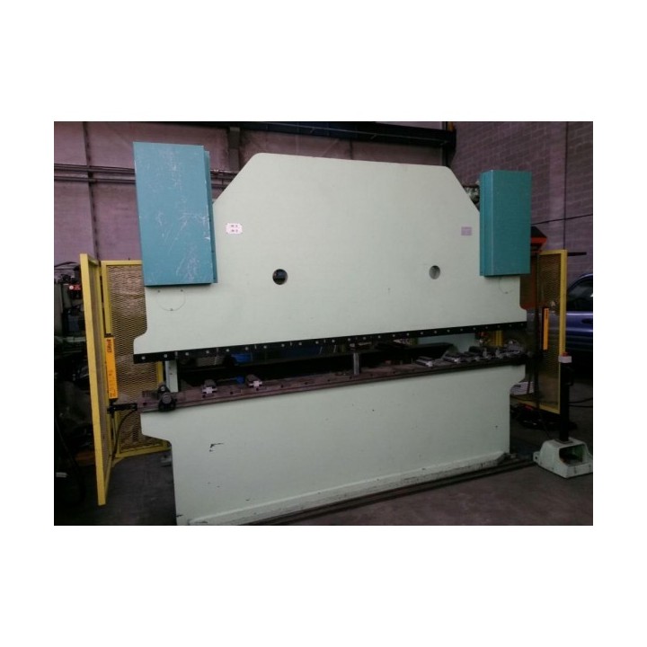 PIEGATRICE IDRAULICA COLGAR