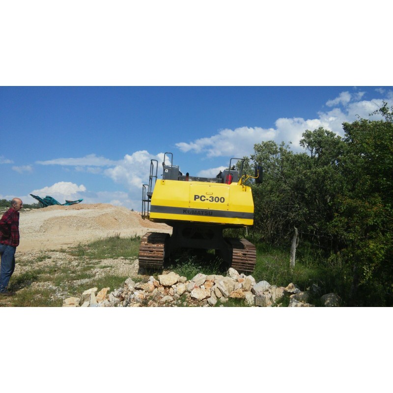 PC-300