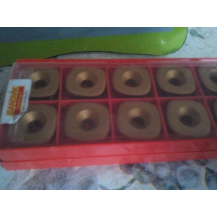 Пластины "Sandvik Coromant"