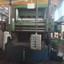 umaro SC 2500 - Torns frontals