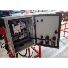 TORNO PARA EL MECANIZADO DE MADERA