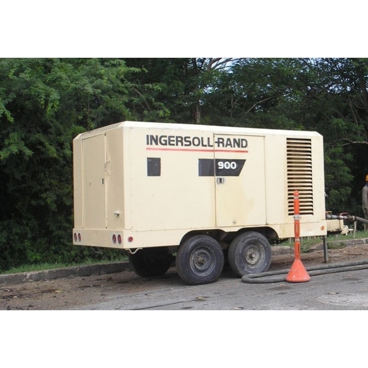 1998 Ingersoll Rand 900 Air Compressor