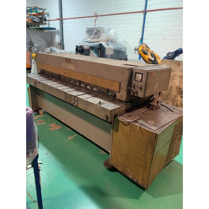 Cizalla mecanica  Marca Geholz de 2000X4