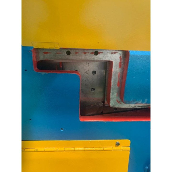 PUNZONADORA HIDRAULICA KINSLAND 60XA 