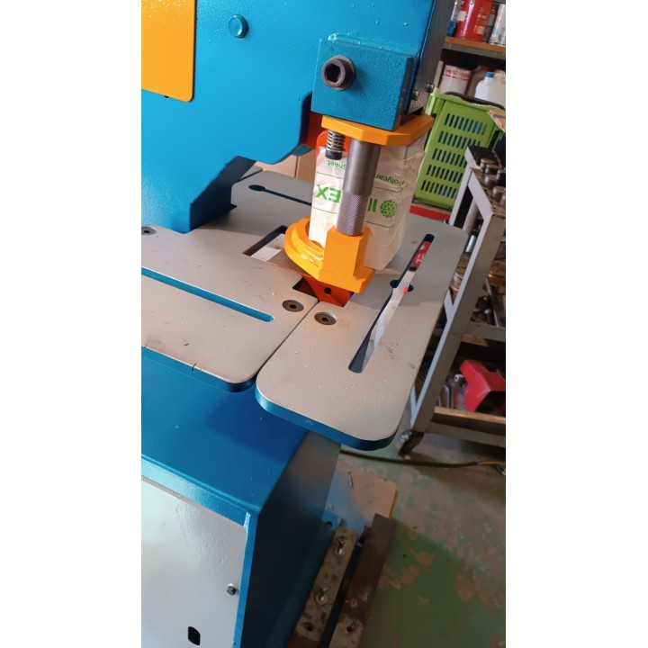 PUNZONADORA HIDRAULICA KINSLAND 60XA 