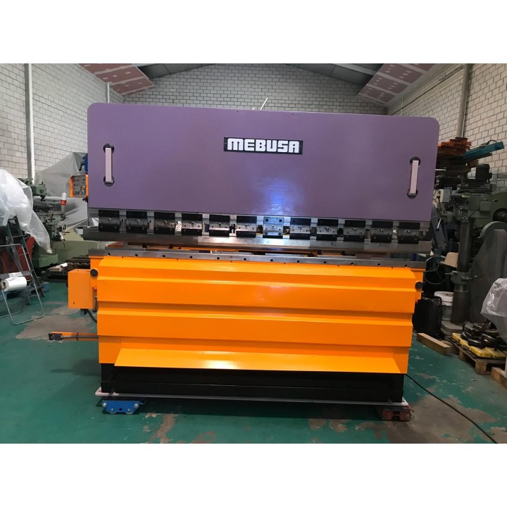 Plegadora Hidraulica MEBUSA de 2,5X90 TM