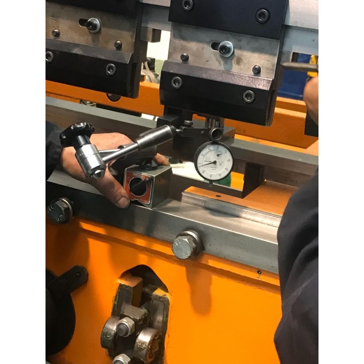 Plegadora Hidraulica MEBUSA de 2,5X90 TM