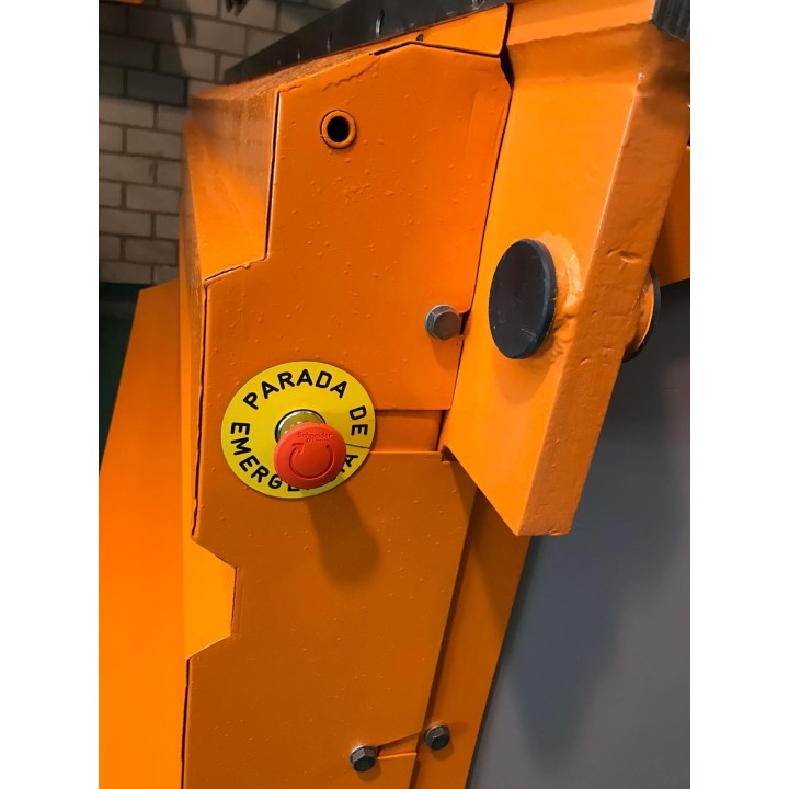 Plegadora Hidraulica MEBUSA de 2,5X90 TM