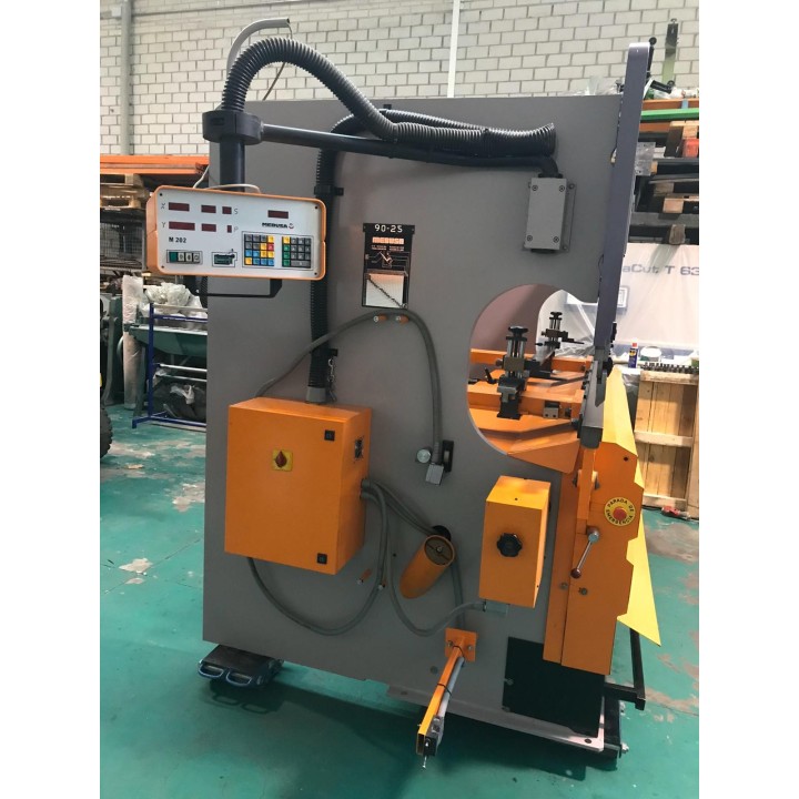 Plegadora Hidraulica MEBUSA de 2,5X90 TM