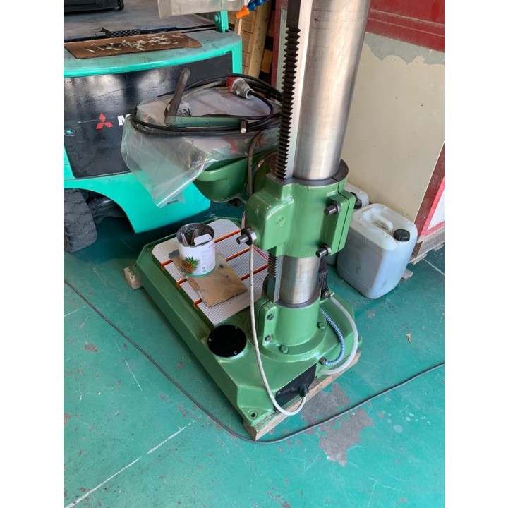 TALADRO DE COLUMNA  DE 50 RESTAURADO 