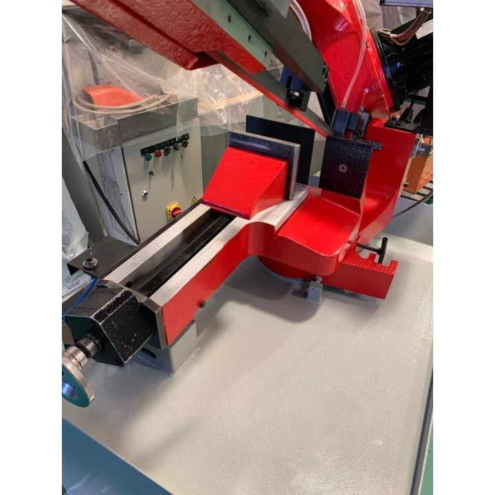 Sierra de cinta marca FAT modelo 370 