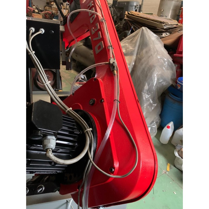 Sierra de cinta marca FAT modelo 370 