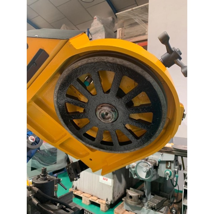 Sierra de cinta marca FMB Modelo Zeus 