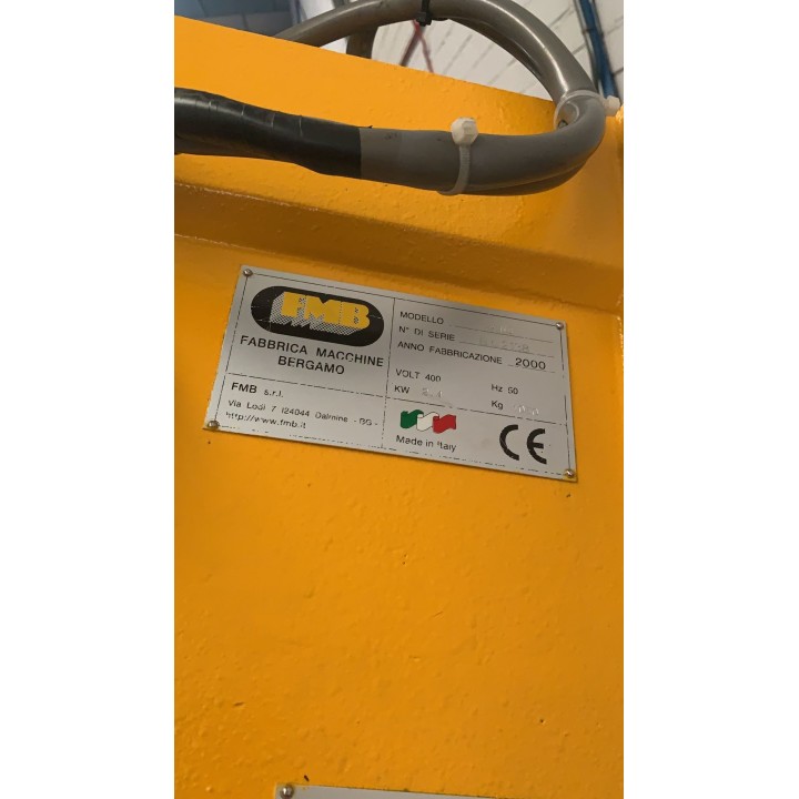 Sierra de cinta marca FMB Modelo Zeus 